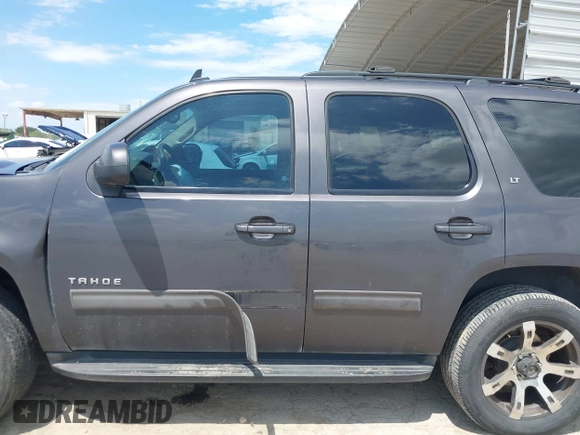 2011 Chevrolet Tahoe LT with VIN 1GNSCBE04BR205993, listed as a IAAI auction lot 42481654 with 272,265 mi miles and . Bid and sale history available at DreamBid. Image 14.