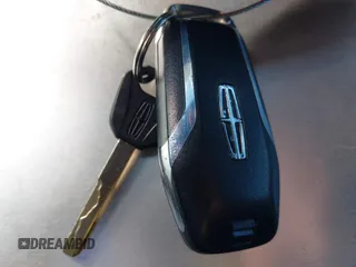 2016 Lincoln MKC Select с VIN 5LMCJ2D96GUJ21058, выставлен на аукционе IAAI как лот 42204987 с пробегом 160 318 миль миль и . История ставок и продаж доступна на DreamBid. Изображение 11.