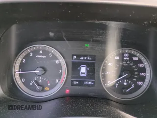 2019 Hyundai Tucson Sport z VIN KM8J3CAL7KU871099, wystawiony jako Copart lot #87232004 z przebiegiem 92 338 mil mil oraz Szkoda całkowita • Salvage title. Historia ofert i sprzedaży dostępna na DreamBid. Obrazek 9.