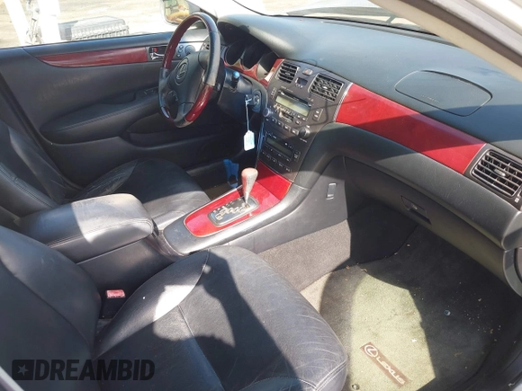 2003 Lexus ES 300 with VIN JTHBF30G330104586, listed as a IAAI auction lot 42025818 with 265,756 mi miles and . Bid and sale history available at DreamBid. Image 5.