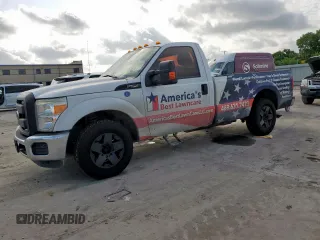 2016 Ford F-250 XL with VIN 1FTBF2A6XGEA64338, listed as a Copart auction lot 59768165 with 111,821 mi miles and Clean title. Bid and sale history available at DreamBid. Image 1.