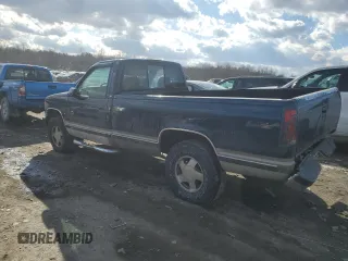 1998 Chevrolet Silverado 1500 with VIN 1GCEK14R3WZ215181, listed as a Copart auction lot 41839755 with 151,190 mi miles and Salvage Title. Bid and sale history available at DreamBid. Image 2.