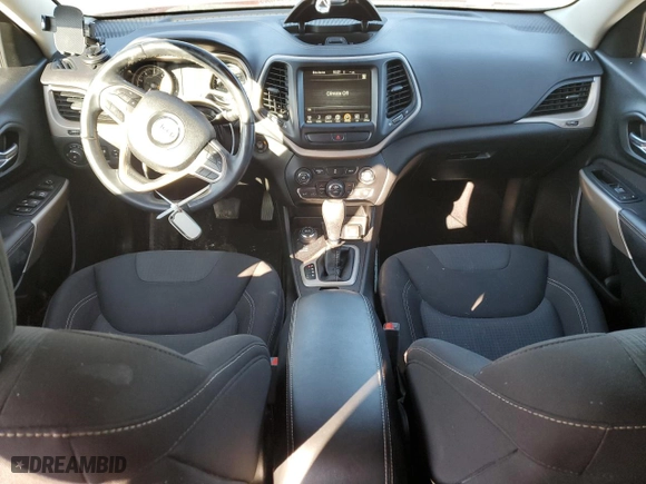 2017 Jeep Cherokee Latitude with VIN 1C4PJMCB5HD230492, listed as a Copart auction lot 42610215 with 140,923 mi miles and Salvage Title. Bid and sale history available at carsss.com. Image 8.