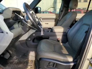 2022 Land Rover Defender SE with VIN SALEP7RU6N2095393, listed as a Copart auction lot 87873935 with 43,015 mi miles and Salvage title. Bid and sale history available at DreamBid. Image 7.