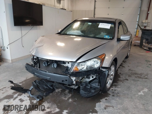 2008 Honda Accord EX-L z VIN 1HGCP36808A009781, wystawiony jako IAAI lot #41962052 z przebiegiem 279 494 mil mil oraz . Historia ofert i sprzedaży dostępna na DreamBid. Obrazek 2.