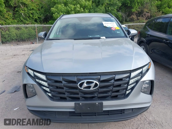 2024 Hyundai Tucson SEL with VIN 5NMJBCDE9RH345305, listed as a IAAI auction lot 42054135 with 33,947 mi miles. Bid and sale history available at carsss.com. Image 12.