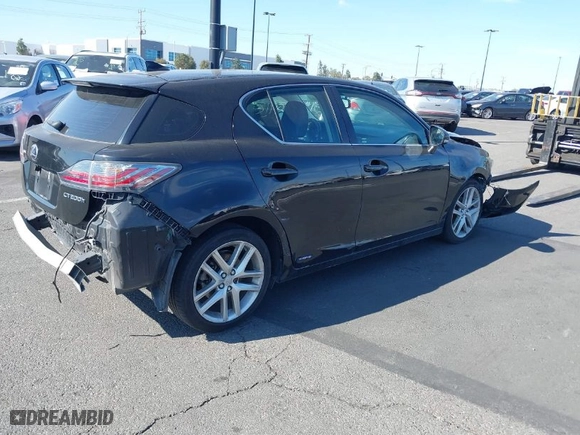 2014 Lexus CT 200h Hybrid with VIN JTHKD5BH1E2176451, listed as a IAAI auction lot 41520912 with 150,881 mi miles. Bid and sale history available at carsss.com. Image 4.