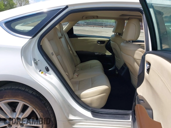 2014 Toyota Avalon Limited with VIN 4T1BK1EB4EU105266, listed as a IAAI auction lot 42006448 with 111,822 mi miles. Bid and sale history available at carsss.com. Image 8.