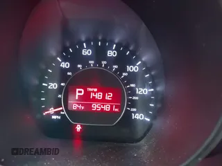 2015 Kia Soul z VIN KNDJN2A25F7174874, wystawiony jako IAAI lot #42433594 z przebiegiem 95 481 mil mil oraz . Historia ofert i sprzedaży dostępna na DreamBid. Obrazek 7.