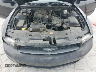 2011 Ford Mustang V6 with VIN 1ZVBP8AM5B5150984, listed as a Copart auction lot 59733155 with 230,557 mi miles and Clean title. Bid and sale history available at DreamBid. Image 11.