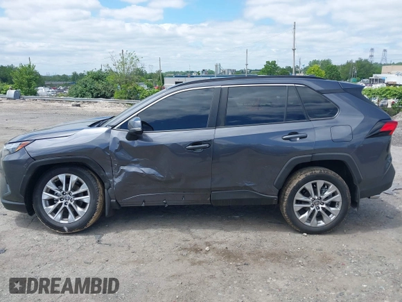 2025 Toyota RAV4 XLE Premium with VIN 2T3A1RFVXSC509876, listed as a IAAI auction lot 42298931 with 3,203 mi miles and . Bid and sale history available at DreamBid. Image 14.