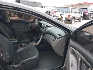 2013 Hyundai Elantra GLS z VIN 5NPDH4AE2DH309635, wystawiony jako IAAI lot #42439219 z przebiegiem 263 297 mil mil oraz . Historia ofert i sprzedaży dostępna na DreamBid. Obrazek 5.