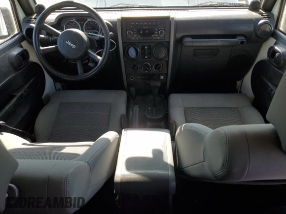 2009 Jeep Wrangler Unlimited Rubicon with VIN 1J8GA69149L767218, listed as a Copart auction lot 59342825 with 157,307 mi miles and Salvage title. Bid and sale history available at DreamBid. Image 8.