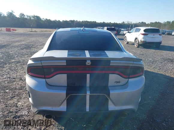 2020 Dodge Charger R/T with VIN 2C3CDXCT6LH106652, listed as a IAAI auction lot 41595647 with 97,758 mi miles and . Bid and sale history available at carsss.com. Image 16.