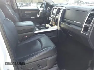 2017 Ram 1500 Laramie z VIN 1C6RR6NG9HS556255, wystawiony jako IAAI lot #41889626 z przebiegiem 90 141 mil mil oraz . Historia ofert i sprzedaży dostępna na DreamBid. Obrazek 5.
