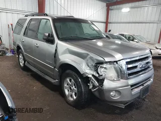 2008 Ford Expedition SSV с VIN 1FMFU15528LA34603, выставлен на аукционе IAAI как лот 42205552 с пробегом 253 225 миль миль и . История ставок и продаж доступна на DreamBid. Изображение 1.