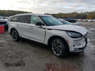 2021 Lincoln Aviator Reserve z VIN 5LM5J7WC1MGL06935, wystawiony jako Copart lot #81483244 z przebiegiem 37 261 mil mil oraz Szkoda całkowita • Salvage title. Historia ofert i sprzedaży dostępna na DreamBid. Obrazek 4.