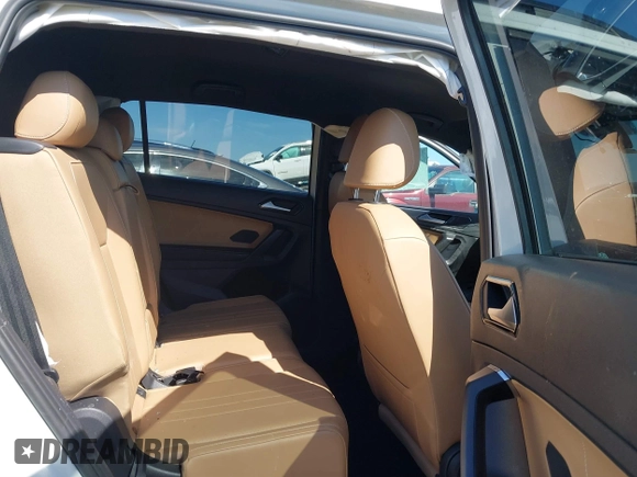 2022 Volkswagen Tiguan SE R-Line Black with VIN 3VVCB7AX9NM009779, listed as a IAAI auction lot 41696952 with Not provided miles and . Bid and sale history available at DreamBid. Image 8.