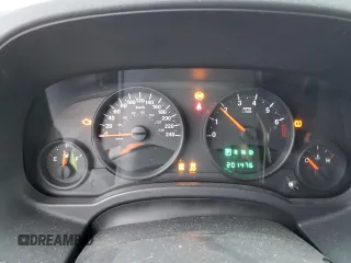 2009 Jeep Compass North with VIN 1J4FT47B19D234521, listed as a Copart auction lot 86703924 with 201,476 mi miles and Clean Title. Bid and sale history available at carsss.com. Image 9.