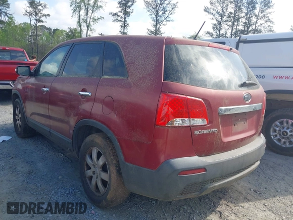 2011 Kia Sorento LX with VIN 5XYKT3A18BG015478, listed as a IAAI auction lot 41966265 with 98,269 mi miles. Bid and sale history available at carsss.com. Image 3.