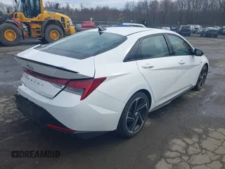 2023 Hyundai Elantra N Line z VIN KMHLR4AFXPU431201, wystawiony jako IAAI lot #41958900 z przebiegiem 38 539 mil mil oraz . Historia ofert i sprzedaży dostępna na DreamBid. Obrazek 4.