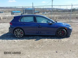 2024 Volkswagen GTI Autobahn с VIN WVWVA7CDXRW148094, выставлен на аукционе IAAI как лот 41918984 с пробегом 9 313 миль миль и . История ставок и продаж доступна на DreamBid. Изображение 14.