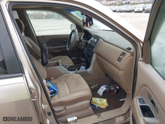 2006 Honda Pilot EX with VIN 5FNYF18416B010982, listed as a IAAI auction lot 40707488 with 1 mi miles. Bid and sale history available at carsss.com. Image 5.