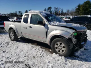 2008 Nissan Frontier SE with VIN 1N6AD06UX8C413666, listed as a Copart auction lot 86833004 with 182,284 mi miles and Salvage title. Bid and sale history available at DreamBid. Image 4.