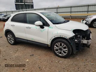 2016 FIAT 500X Easy z VIN ZFBCFXBT8GP419309, wystawiony jako Copart lot #61047315 z przebiegiem 135 462 mil mil oraz Szkoda całkowita • Salvage title. Historia ofert i sprzedaży dostępna na DreamBid. Obrazek 4.