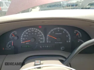2003 Ford F-150 XL z VIN 1FTRX17L03NA41275, wystawiony jako Copart lot #55125625 z przebiegiem 206 919 mil mil oraz Szkoda całkowita • Salvage title. Historia ofert i sprzedaży dostępna na DreamBid. Obrazek 9.