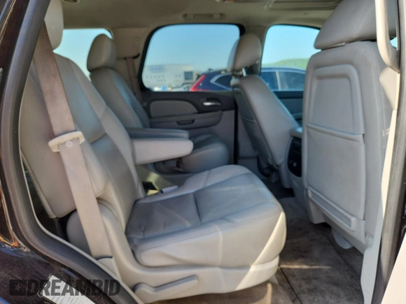2014 Chevrolet Tahoe LTZ with VIN 1GNSKCE09ER116627, listed as a Copart auction lot 64214685 with 240,970 mi miles and Clean title. Bid and sale history available at DreamBid. Image 11.