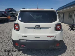 2018 Jeep Renegade Trailhawk with VIN ZACCJBCB2JPG87075, listed as a Copart auction lot 52492795 with 127,596 mi miles and Salvage title. Bid and sale history available at DreamBid. Image 6.