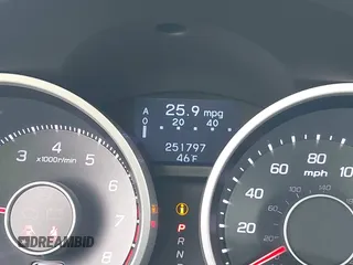 2012 Acura TL Auto z VIN 19UUA8F23CA013668, wystawiony jako IAAI lot #41717984 z przebiegiem 251 797 mil mil oraz . Historia ofert i sprzedaży dostępna na DreamBid. Obrazek 7.