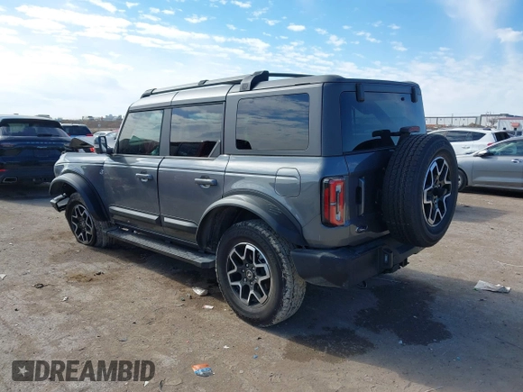 2024 Ford Bronco Outer Banks with VIN 1FMEE8BP2RLA30088, listed as a IAAI auction lot 41402239 with 11,286 mi miles. Bid and sale history available at carsss.com. Image 3.
