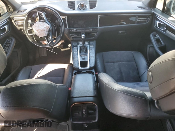 2019 Porsche Macan with VIN WP1AA2A59KLB08608, listed as a Copart auction lot 88345665 with Not provided miles and Salvage title. Bid and sale history available at DreamBid. Image 8.