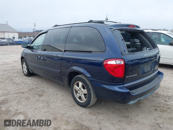 2005 Dodge Caravan SXT with VIN 2D4GP44L75R114843, listed as a IAAI auction lot 41644975 with 128,767 mi miles and . Bid and sale history available at DreamBid. Image 3.
