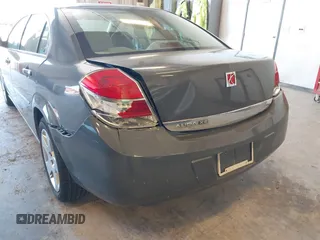 2007 Saturn Aura XE z VIN 1G8ZS57NX7F113634, wystawiony jako IAAI lot #42220503 z przebiegiem 102 611 mil mil oraz . Historia ofert i sprzedaży dostępna na DreamBid. Obrazek 6.