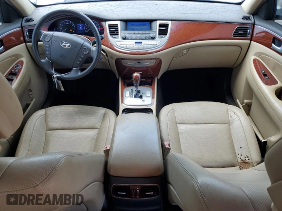 2013 Hyundai Genesis 3.8L z VIN KMHGC4DD7DU244166, wystawiony jako Copart lot #58535535 z przebiegiem 97 449 mil mil oraz Szkoda całkowita • Salvage title. Historia ofert i sprzedaży dostępna na DreamBid. Obrazek 8.