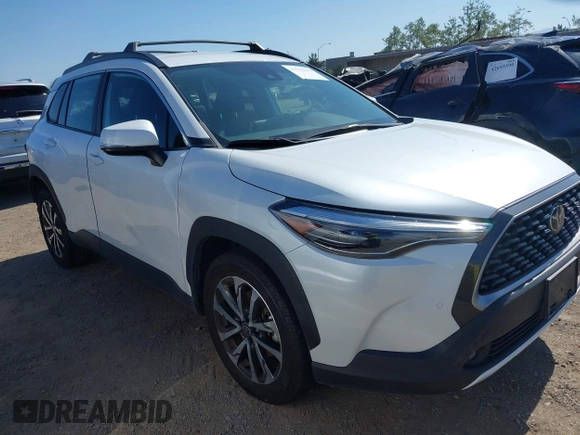 2022 Toyota Corolla Cross XLE with VIN 7MUEAAAG4NV027314, listed as a IAAI auction lot 42701907 with 30,275 mi miles and . Bid and sale history available at DreamBid. Image 1.