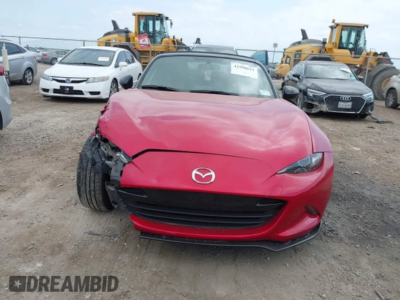 2017 Mazda MX-5 Miata Club with VIN JM1NDAC73H0121187, listed as a IAAI auction lot 41990611 with 19,158 mi miles and . Bid and sale history available at DreamBid. Image 13.
