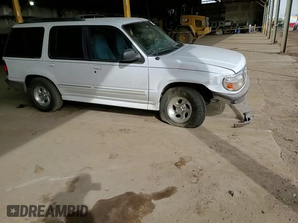 1996 Ford Explorer XL z VIN 1FMDU34X4TUB28989, wystawiony jako Copart lot #45748985 z przebiegiem 169 879 mil mil oraz Szkoda całkowita • Salvage title. Historia ofert i sprzedaży dostępna na DreamBid. Obrazek 11.