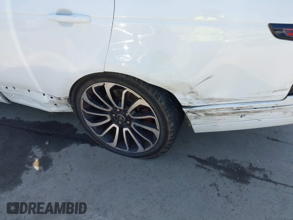 2013 Land Rover Range Rover HSE z VIN SALGS2DF7DA104884, wystawiony jako IAAI lot #41848384 z przebiegiem 216 676 mil mil oraz . Historia ofert i sprzedaży dostępna na DreamBid. Obrazek 6.