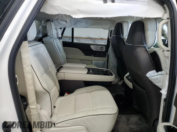 2020 Lincoln Navigator Black Label z VIN 5LMJJ3TT5LEL23937, wystawiony jako Copart lot #54434155 z przebiegiem 22 437 mil mil oraz Szkoda całkowita • Salvage title. Historia ofert i sprzedaży dostępna na DreamBid. Obrazek 11.