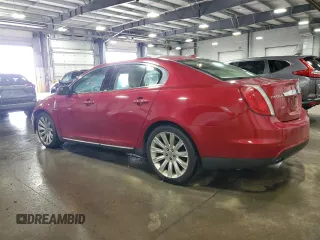 2010 Lincoln MKS z VIN 1LNHL9DR6AG614417, wystawiony jako Copart lot #54328705 z przebiegiem 124 443 mil mil oraz Szkoda całkowita • Salvage title. Historia ofert i sprzedaży dostępna na DreamBid. Obrazek 2.