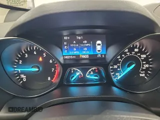 2018 Ford Escape SE z VIN 1FMCU9GD3JUC89119, wystawiony jako IAAI lot #42421139 z przebiegiem 42 209 mil mil oraz . Historia ofert i sprzedaży dostępna na DreamBid. Obrazek 18.