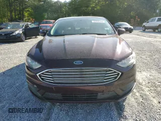 2017 Ford Fusion SE with VIN 3FA6P0HD2HR364208, listed as a Copart auction lot 52935755 with 146,807 mi miles and Clean Title. Bid and sale history available at DreamBid. Image 5.