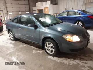 2007 Pontiac G5 z VIN 1G2AL15F877284806, wystawiony jako IAAI lot #42292843 z przebiegiem 182 957 mil mil oraz . Historia ofert i sprzedaży dostępna na DreamBid. Obrazek 1.