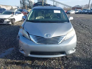 2011 Toyota Sienna XLE AAS with VIN 5TDYK3DC2BS025842, listed as a IAAI auction lot 41721185 with 228,959 mi miles and . Bid and sale history available at DreamBid. Image 12.