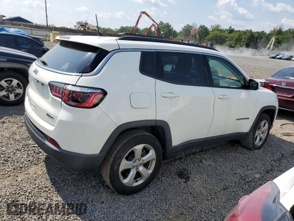 2019 Jeep Compass Latitude z VIN 3C4NJDBB4KT704264, wystawiony jako Copart lot #67137964 z przebiegiem 58 018 mil mil oraz Szkoda całkowita • Salvage title. Historia ofert i sprzedaży dostępna na DreamBid. Obrazek 3.