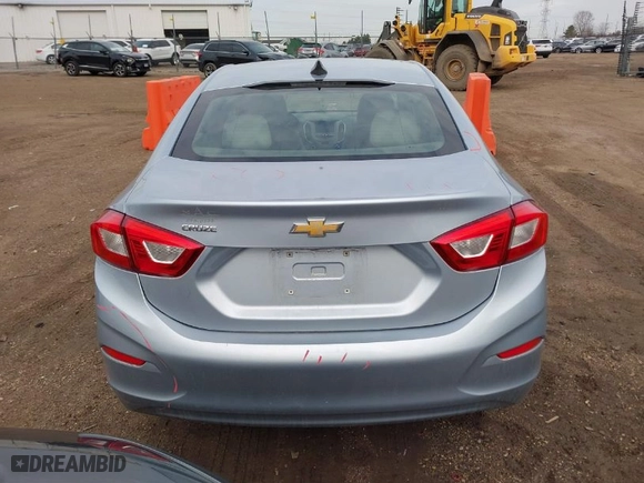 2018 Chevrolet Cruze LS with VIN 1G1BC5SM0J7189019, listed as a IAAI auction lot 41823897 with 133,565 mi miles. Bid and sale history available at carsss.com. Image 16.